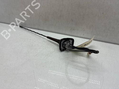 Antena/Base Antena/Base RENAULT GRAND SCÉNIC III (JZ0/1_) 1.9 dCi (JZ0J, JZ0N, JZ1K, JZ1S) (131 hp) 37498222 37498222