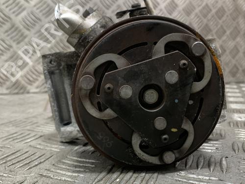 Used AC compressor AC compressor DACIA SANDERO II TCe 90 (B8M1, B8MA, B8AC) (90 hp) 31917469 31917469