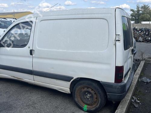 Front left lock PEUGEOT PARTNER Box Body/MPV (5_, G_) 1.8 D | BP19976305C98 
