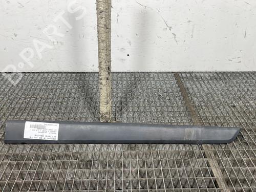 Used Door moulding trim RENAULT KANGOO / GRAND KANGOO II (KW0/1_) 1.5 dCi 90 (KW05, KW08, KW0G, KW11) (90 hp) 30082754