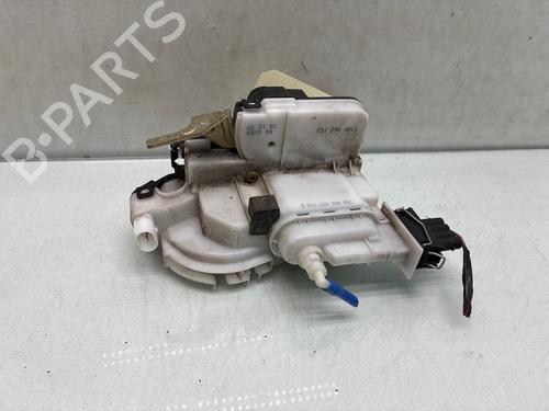 Used Front left lock Front left lock 37249729 37249729