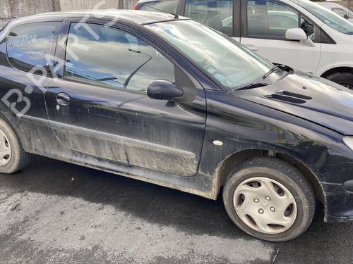 Left taillight PEUGEOT 206 Hatchback (2A/C) 1.4 HDi eco 70 | BP32292526C34