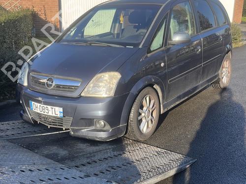 Right front fog light OPEL MERIVA A MPV (X03) 1.7 CDTI (E75) | BP23765076C31 