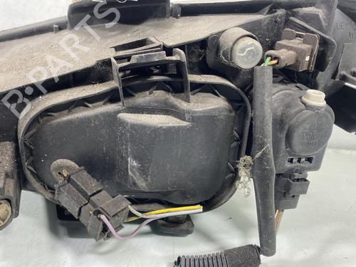 Højre forlygte PEUGEOT 206 Hatchback (2A/C) 1.4 i | BP28163375C29 