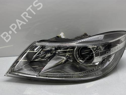 Used Left headlight SKODA OCTAVIA II Combi (1Z5) 1.6 TDI (105 hp) 31310524