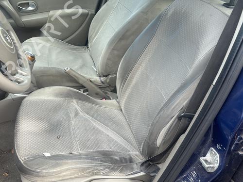 Left front window switch RENAULT CLIO III (BR0/1, CR0/1) 1.5 dCi (BR17, CR17) | BP29707631I27 - Image 23