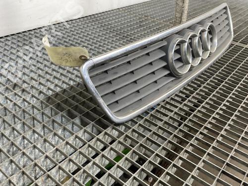 Grill Grill AUDI A4 B5 (8D2) 1.9 TDI (90 hp) 28620397 28620397