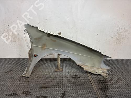 Used Left front fenders Left front fenders 39043189 39043189