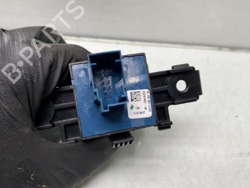 Used Switch Switch PEUGEOT 308 SW II (LC_, LJ_, LR_, LX_, L4_) 1.5 BlueHDi 130 (131 hp) 19957697 19957697