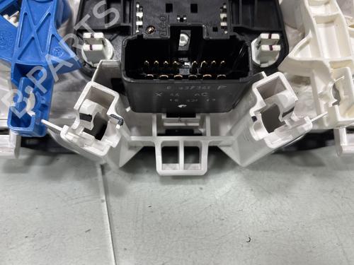 Climate control RENAULT TWINGO II (CN0_) 1.2 16V (CN04, CN0B) | BP31206077I5 