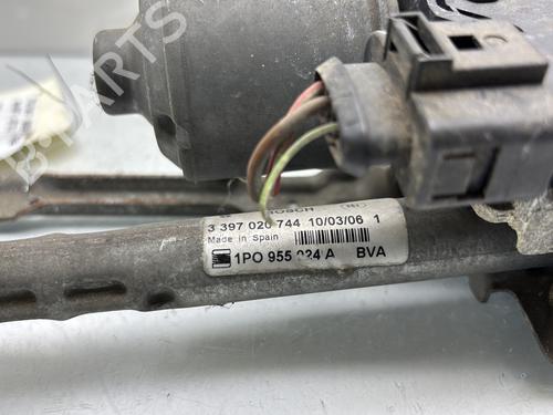 Front wiper motor SEAT LEON (1P1) 1.9 TDI | BP28824692M29 - Image 5