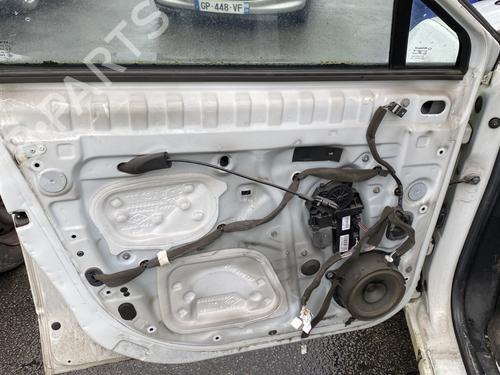 Front left lock RENAULT SCÉNIC III (JZ0/1_) 1.5 dCi | BP32339394C98 