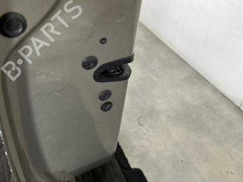 Used Left front door Left front door PEUGEOT 5008 (0U_, 0E_) 1.6 HDi (114 hp) 33484379 33484379