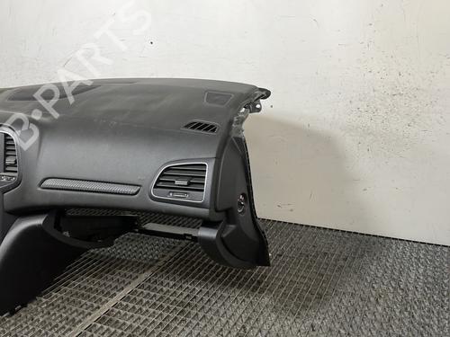 Dashboard RENAULT MEGANE IV Hatchback (B9A/M/N_) 1.5 dCi 110 (B9A3) | BP29413576C46 