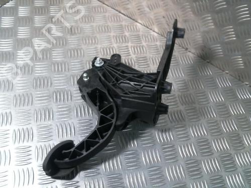 Used Clutch pedal Clutch pedal OPEL CORSA F (P2JO) 1.2 (68) (101 hp) 20024591 20024591