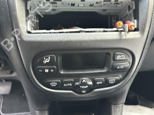 Fuse box PEUGEOT 206 Hatchback (2A/C) 1.4 HDi eco 70 | BP30941031E1