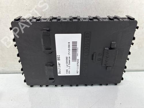 Used Fuse box Fuse box 37997733 37997733
