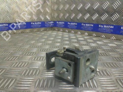 Used Hinge/Door check strap CITROËN XSARA PICASSO (N68) 1.6 HDi (90 hp) 20019203