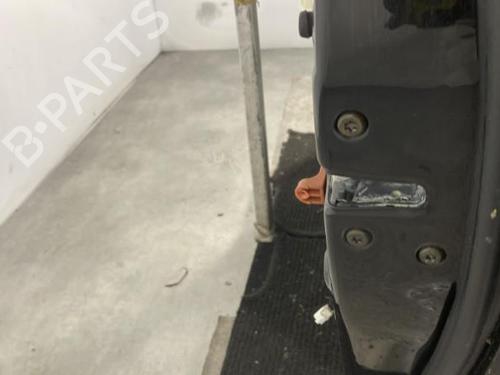 Used Right front door KIA SPORTAGE II (JE_, KM_) 2.0 CRDi 4WD (113 hp) 19990957