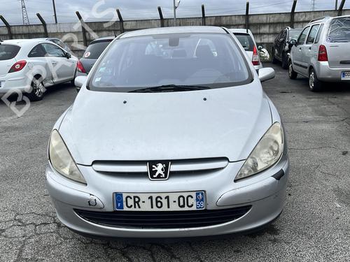 Third brake light PEUGEOT 307 (3A/C) 1.4 HDi | BP31300745L11