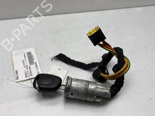 Używane Stacyjka RENAULT CLIO II (BB_, CB_) 1.4 16V (B/CB0P, BB13) (98 hp) 30791108