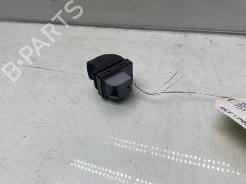 Used Right front window switch Right front window switch AUDI A3 Sportback (8PA) 1.9 TDI (105 hp) 20022241 20022241