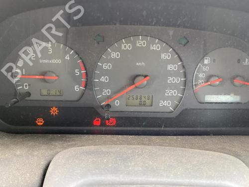Left mirror VOLVO V40 Estate (645) 1.9 TD | BP20316011C26 