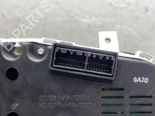 Instrument cluster RENAULT KOLEOS I (HY_) 2.0 dCi (HY0K) | BP19992091C47 