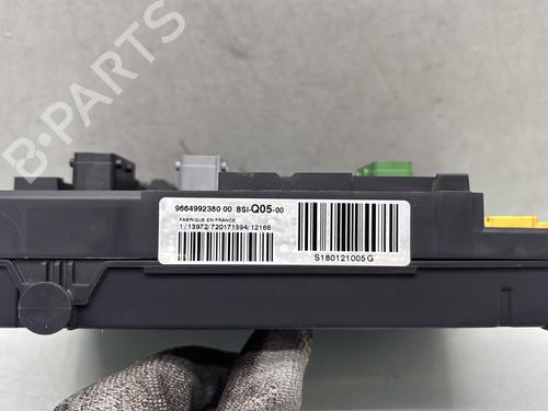 Used Fuse box Fuse box PEUGEOT 508 SW I (8E_) 2.0 HDi RXH Hybrid4 (200 hp) 34332912 34332912