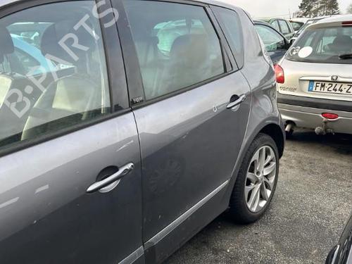 Left taillight RENAULT SCÉNIC III (JZ0/1_) 2.0 dCi (JZ0Y, JZ26) | BP21386589C34 