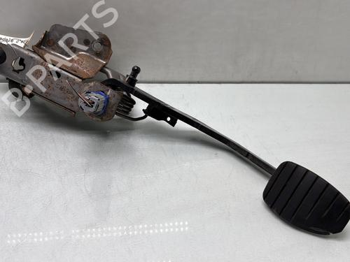 Clutch pedal RENAULT CLIO III (BR0/1, CR0/1) 1.5 dCi (C/BR0G, C/BR1G) | BP29508121I13 