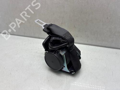 rear-center-seatbelt-dacia-sandero-ii-2012-37452170 main image
