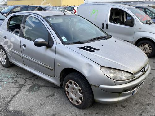 Switch PEUGEOT 206 Hatchback (2A/C) 1.4 i | BP23765325I30 