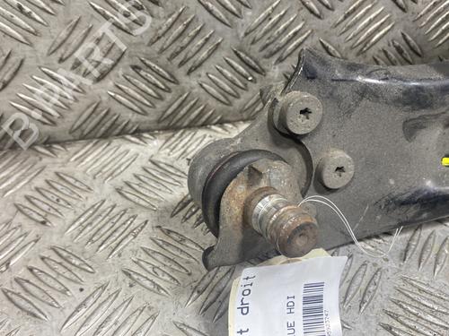 Used Right front suspension arm Right front suspension arm CITROËN C3 III (SX) 1.5 BlueHDi 100 (SXYHYP, SXYHTU) (102 hp) 21485871 21485871