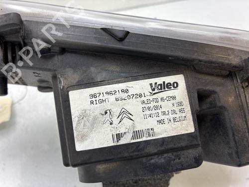 Used Right daytime light Right daytime light CITROËN DS3 (SA_) 1.2 VTi 82 (82 hp) 36339009 36339009