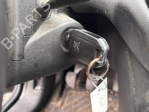 Left front window switch PEUGEOT 208 I (CA_, CC_) 1.2 VTI 82 | BP28280200I27  - Image 27