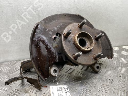 Used Left front steering knuckle TOYOTA RAV 4 II (_A2_) 2.0 D 4WD (CLA20_, CLA21_, CLA20R, CLA21R) (116 hp) 31010863