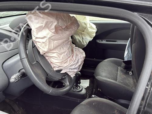 Brugte RENAULT TWINGO II (CN0_) 1.2 16V (CN04, CN0B) 4874746
