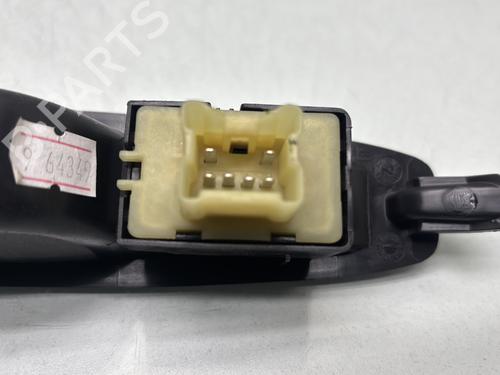 Right rear window switch RENAULT CLIO IV (BH_) 1.2 TCe 120 (BHM0) | BP28281951I28 