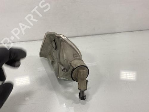 Used Right front indicator Right front indicator RENAULT LAGUNA I (B56_, 556_) 2.2 D (B56F/2) (83 hp) 20019588 20019588