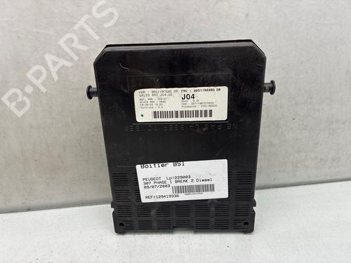 Zekeringkast Zekeringkast PEUGEOT 307 SW (3H) [2002-2009] 37409760 37409760