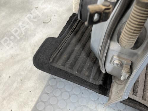 left-rear-door-audi-a4-b8-8k2-2007-2008-2009-2010-2011-2012-2013-2014-2015-2016-2017-32524593 main image