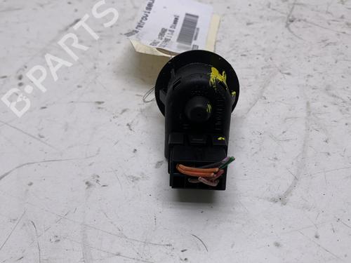 Used Mirror switch Mirror switch RENAULT CLIO III (BR0/1, CR0/1) 1.5 dCi (C/BR0G, C/BR1G) (68 hp) 20023847 20023847
