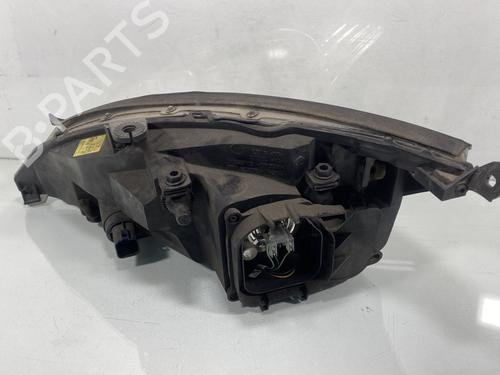 Right headlight FORD FOCUS I Turnier (DNW) 1.8 Turbo DI / TDDi | BP19986221C29 