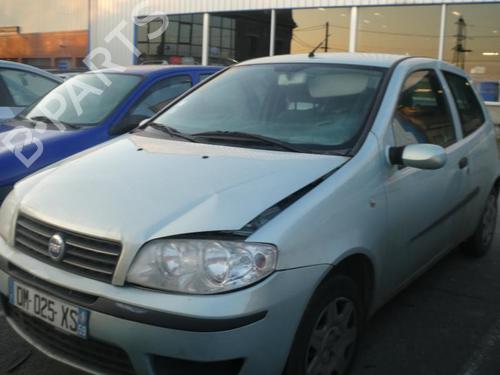 Left front steering knuckle FIAT PUNTO (188_) 1.2 60 (188.030, .050, .130, .150, .230, .250) | BP19972081M25 