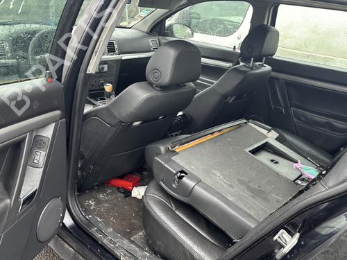 Right taillight OPEL VECTRA C Estate (Z02) 1.9 CDTI (F35) | BP31189512C35 