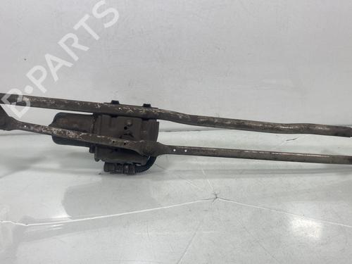Used Front wiper motor Front wiper motor RENAULT MASTER II Van (FD) 2.5 dCi (FD02) (101 hp) 24321182 24321182