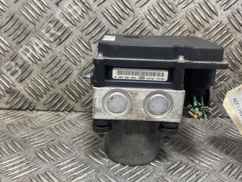 Used ABS pump PEUGEOT PARTNER Tepee 1.6 HDi (112 hp) 31189534