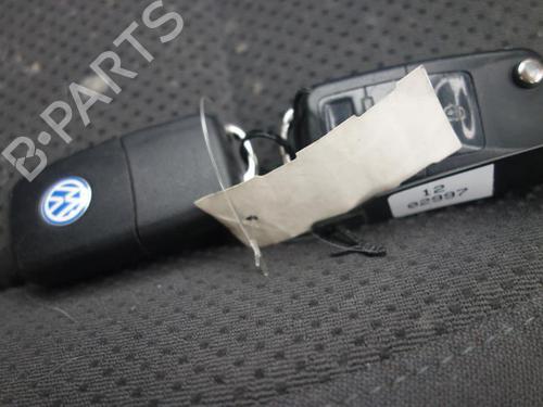 Højre bagtil invendig håndtag VW GOLF V (1K1)  | BP20013448I16 