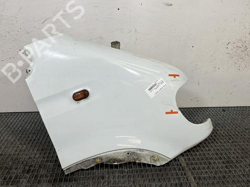 Voorscherm rechts RENAULT MASTER II Van (FD) 2.5 dCi 120 (FD0M, FD0U, FD0W, FD2M, FD2W, FD3M, FD3U,... (115 hp) 31174181